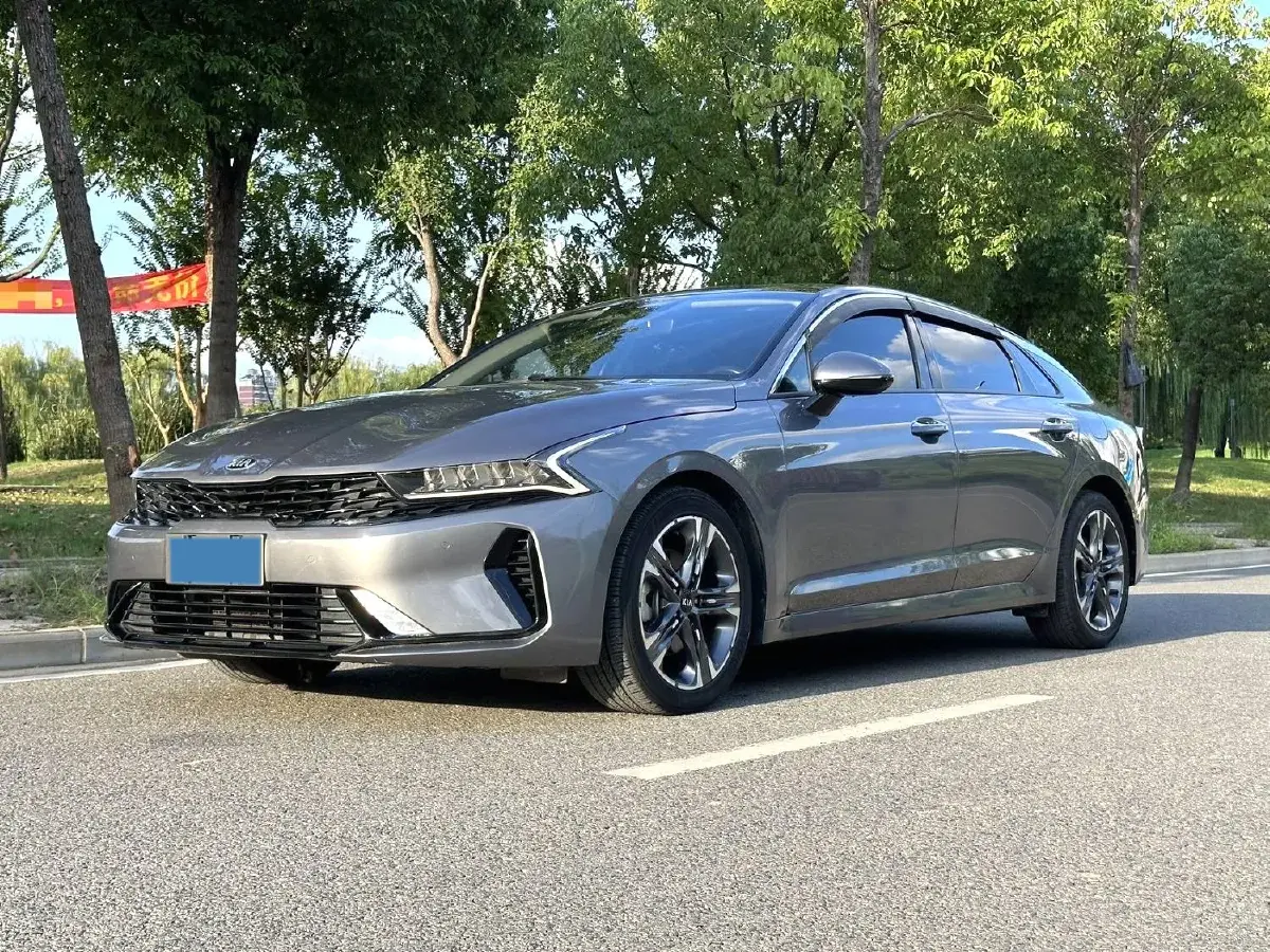 2020 Kia K5 1.5T 170HP L4 7DCT