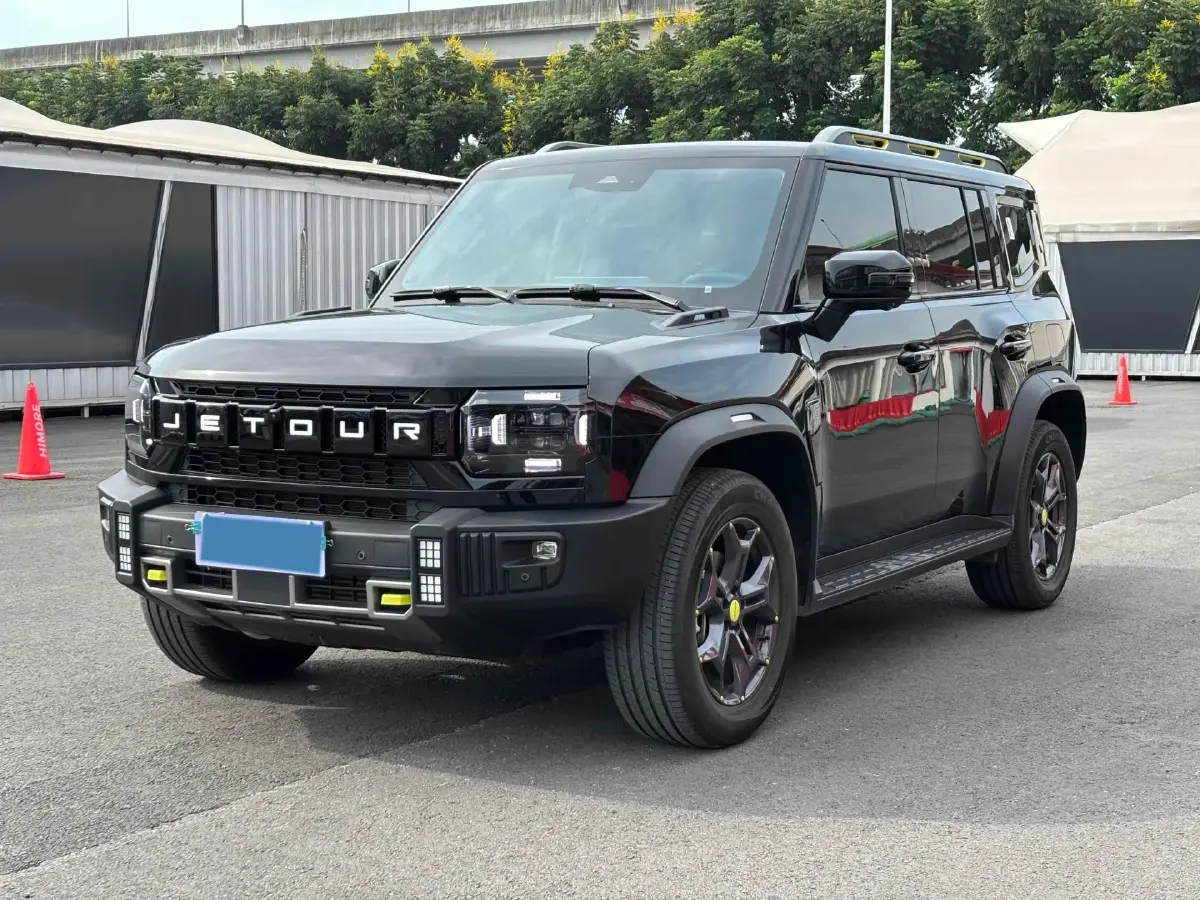 2023 Jetour Traveller 2.0T 254HP L4 7DCT