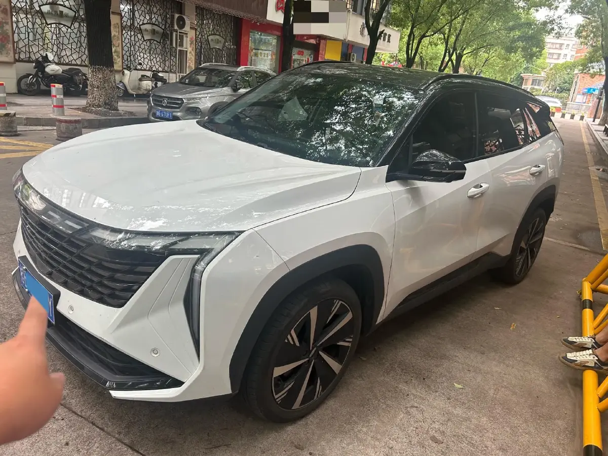 2023 Geely StarRay 1.5T 181HP L4 7DCT