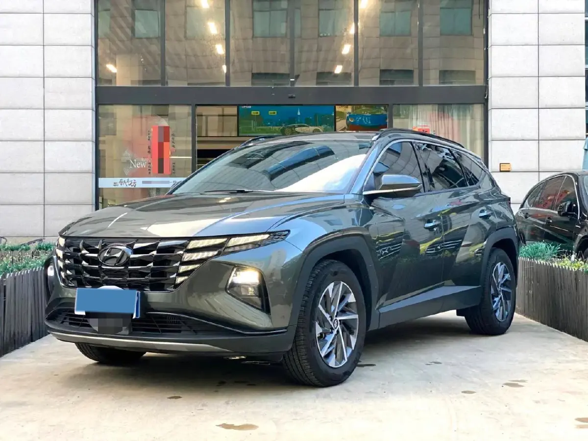 2023 Hyundai Tucson 1.5T 200HP L4 8AT