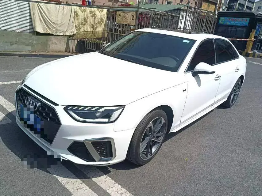 2020 Audi A4L 2.0T 150HP L4 7DCT