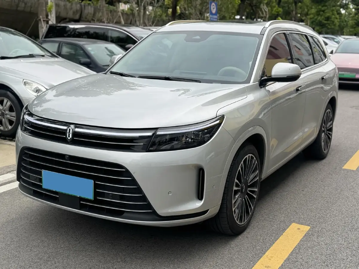 2024 AITO AITO M7 1.5T 152HP L4 REEV 40KWH