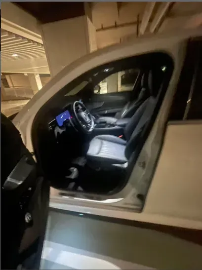 2023 Maserati Grecale 2.0T 300HP L4 8AT,autocango,china used car exporter,china ev exporter,chinese used car exporter,chinese used ev exporter