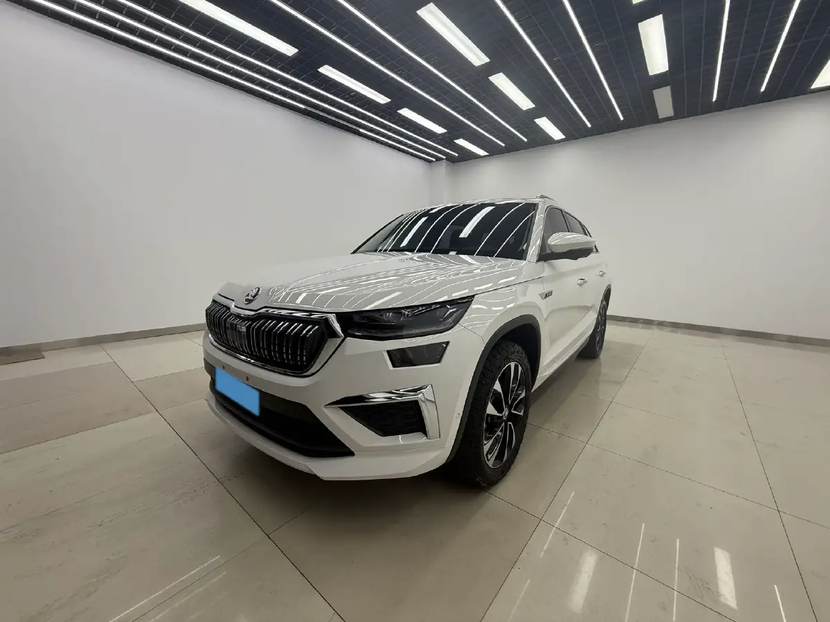 2023 Skoda Kodiak 2.0T 220HP L4 7DCT