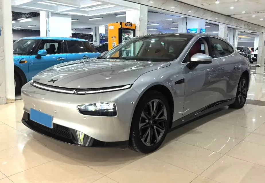 2022 Xpeng P7 BEV 77.9KWH