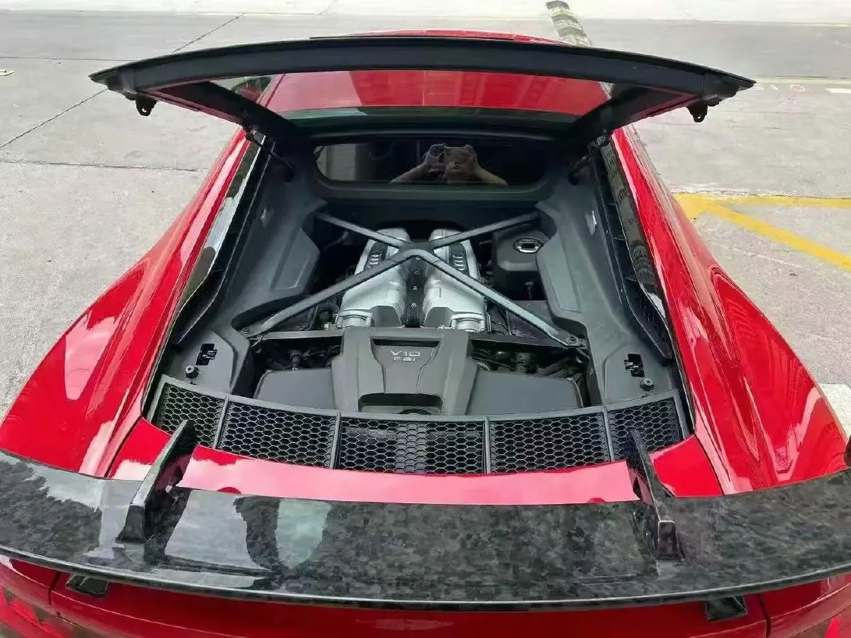 2016 Audi R8 5.2L 611HP V10 7DCT,autocango,china used car exporter,china ev exporter,chinese used car exporter,chinese used ev exporter