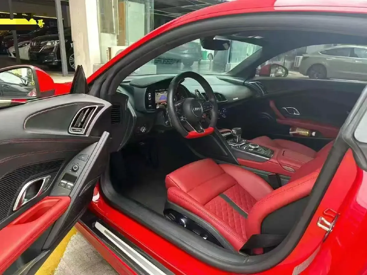 2016 Audi R8 5.2L 611HP V10 7DCT,autocango,china used car exporter,china ev exporter,chinese used car exporter,chinese used ev exporter