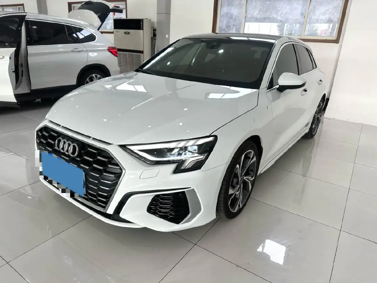 2022 Audi A3 1.4T 150HP L4 7DCT