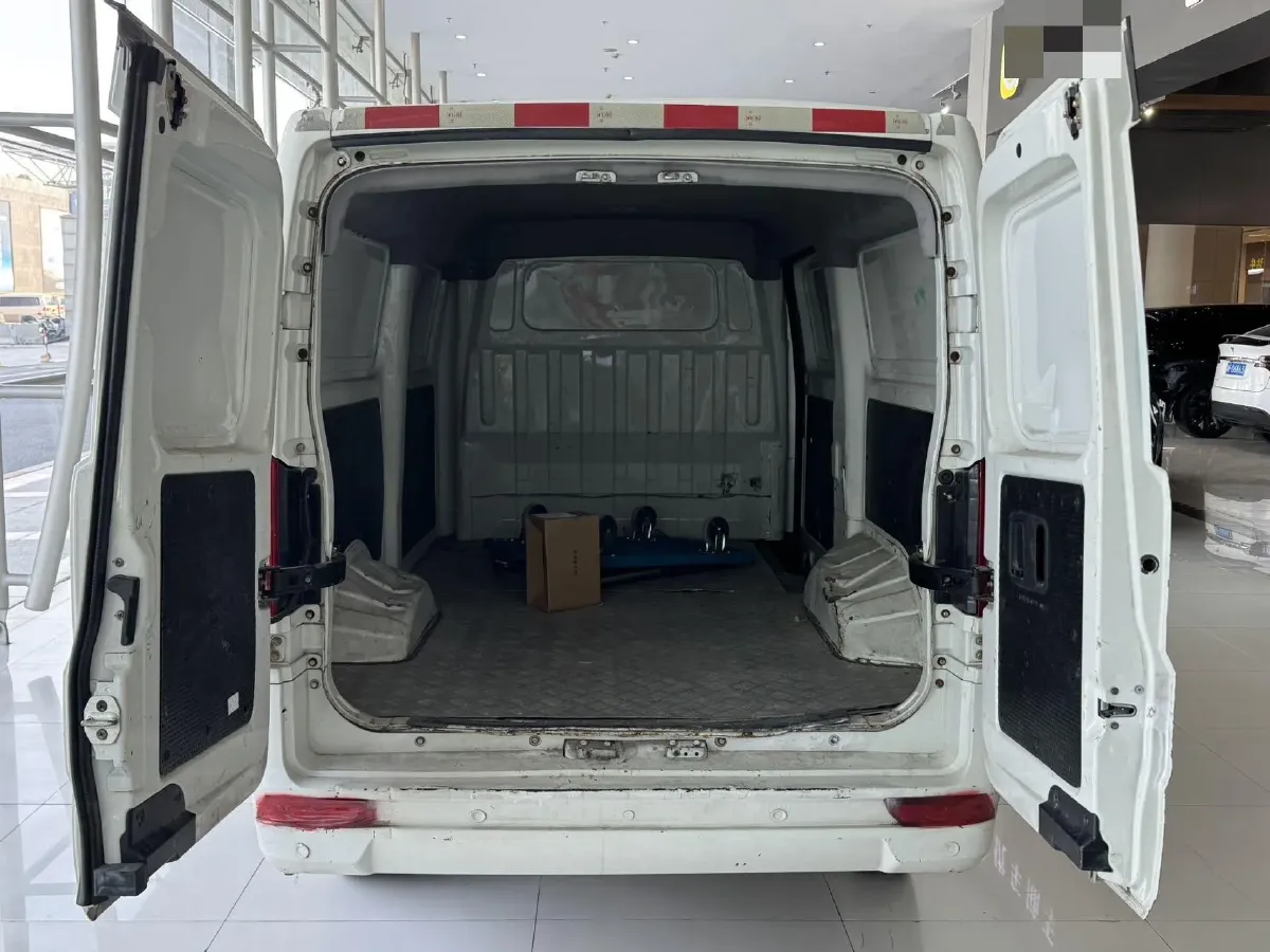 2021 SunLong DST 5 BEV 41.86KWH,autocango,china used car exporter,china ev exporter,chinese used car exporter,chinese used ev exporter