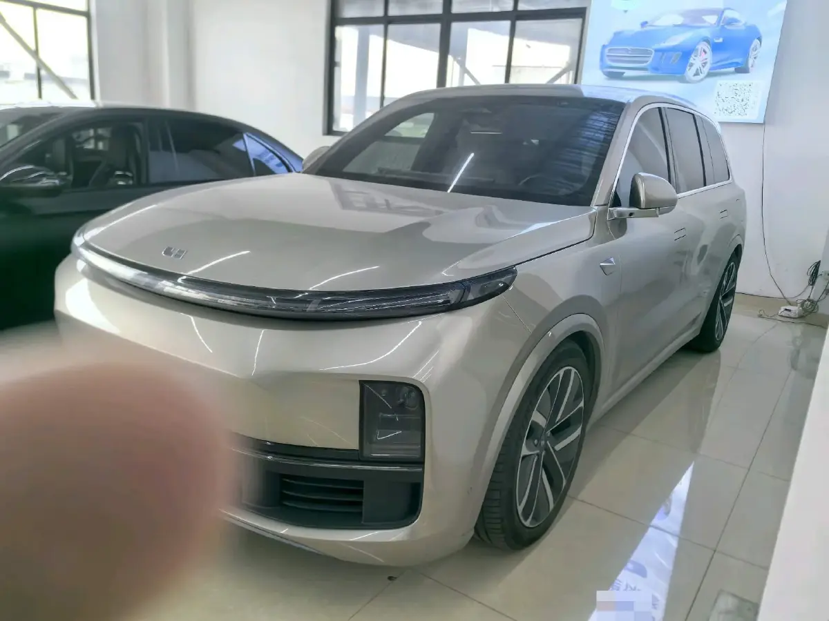 2023 Li L9 Range Extended 154HP REEV 42.6KWH