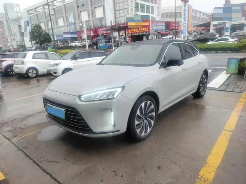 2022 HIMA AITO M5 Range Extended 125HP REEV 40KWH
