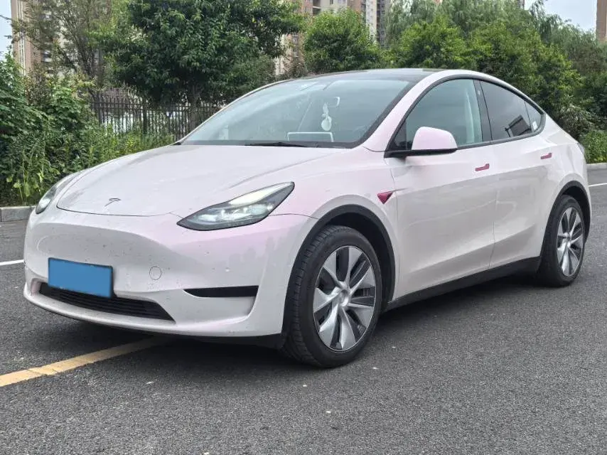 2022 Tesla Model Y BEV 60KWH