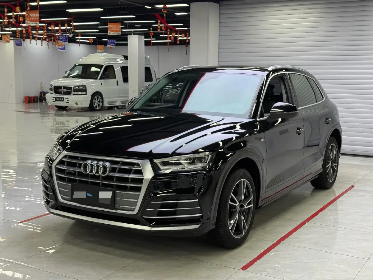 2020 Audi Q5L 2.0T 190HP L4 7DCT