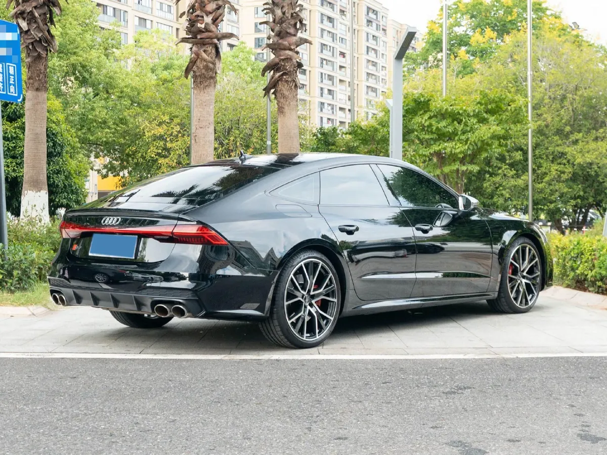 2022 Audi S7 2.9T 450HP V6 8AT,autocango,china used car exporter,china ev exporter,chinese used car exporter,chinese used ev exporter