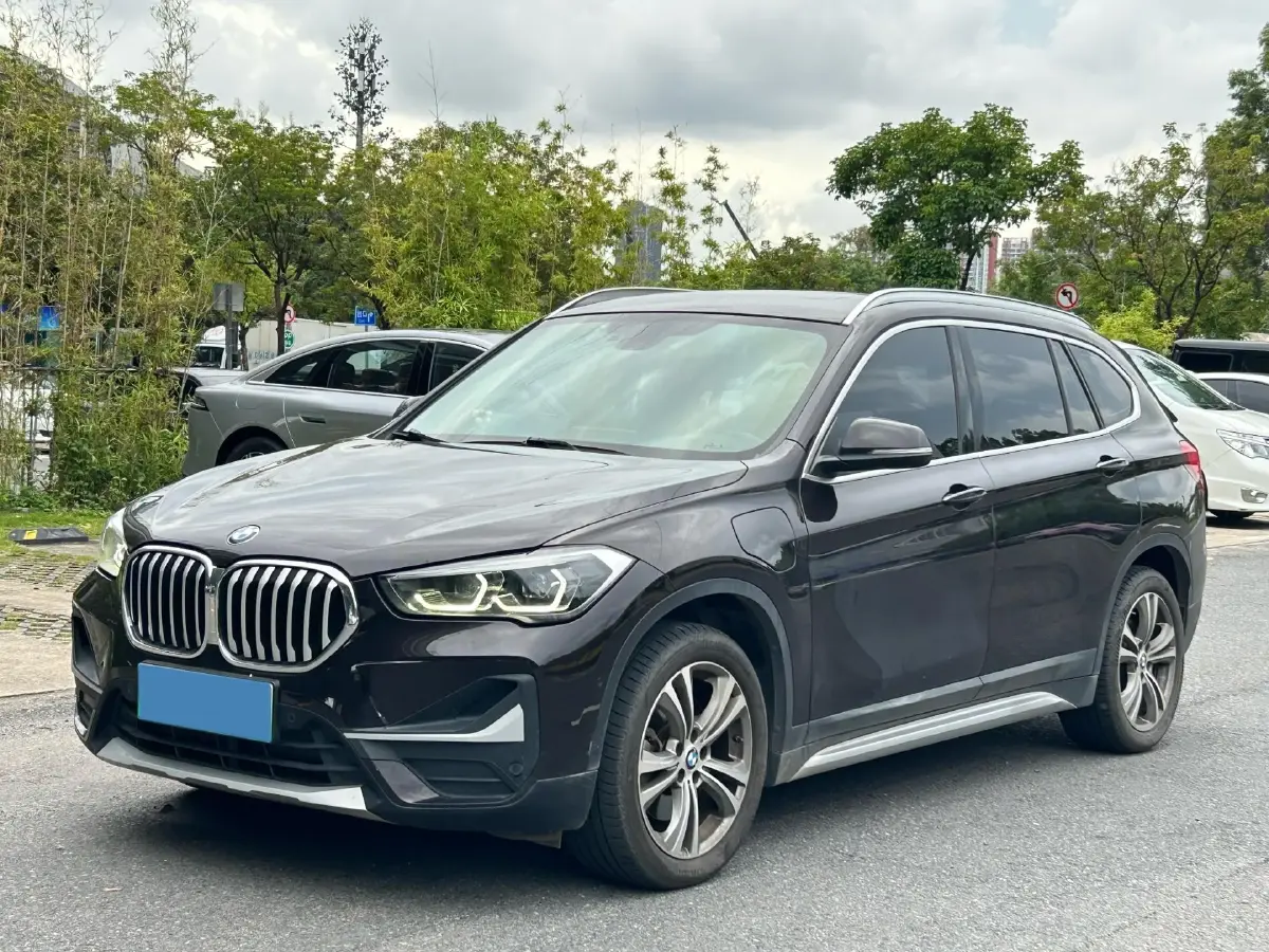 2020 BMW X1 1.5T 136HP L3 6AT PHEV