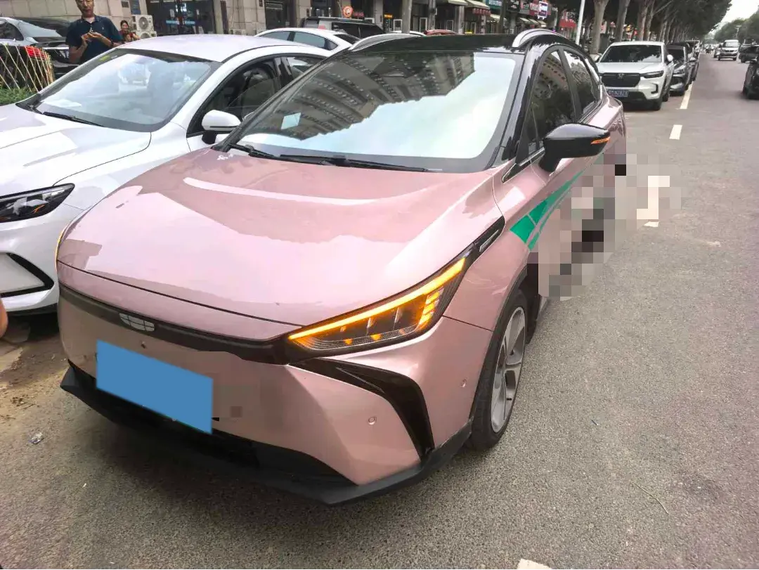 2022 Geometry M6 BEV 70KWH