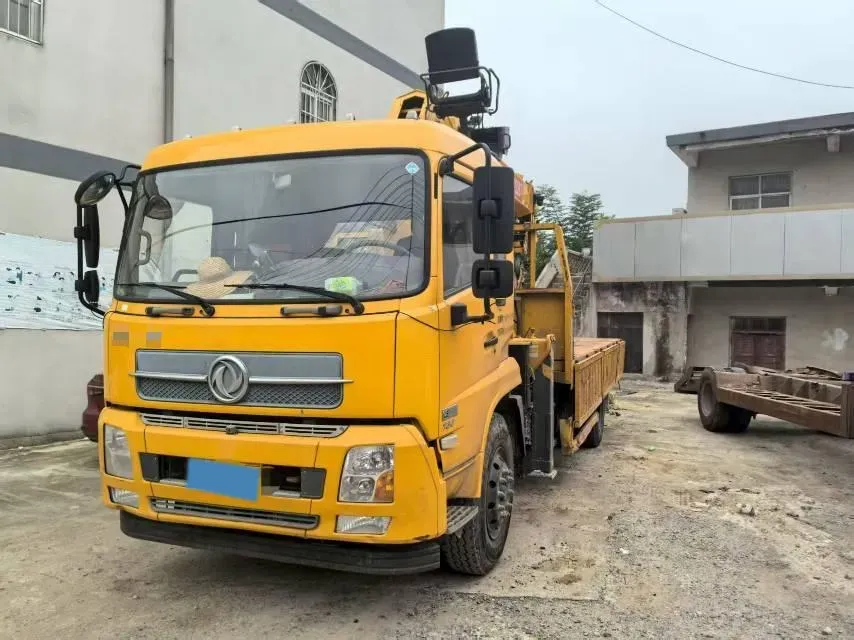 2018 DongFeng Aeolus AX4 1.6L 124HP L4 5MT,autocango,china used car exporter,china ev exporter,chinese used car exporter,chinese used ev exporter