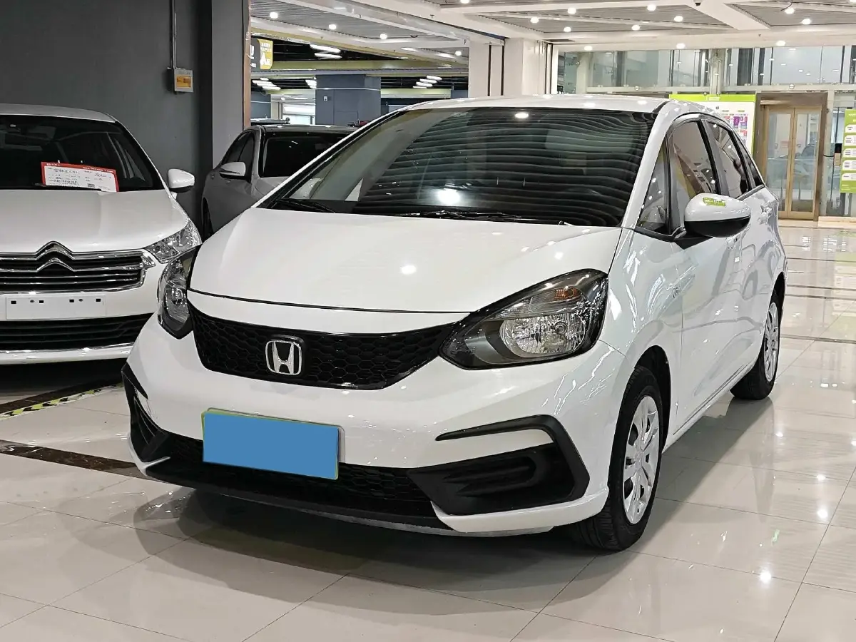 2024 Honda Fit 1.5L 124HP L4 CVT