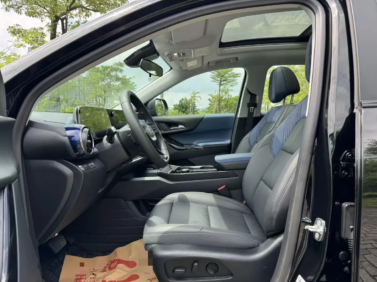 2024 Chevrolet EquinoxPlus 1.5T 180HP L4 2DHT PHEV 16.5KWH,autocango,china used car exporter,china ev exporter,chinese used car exporter,chinese used ev exporter