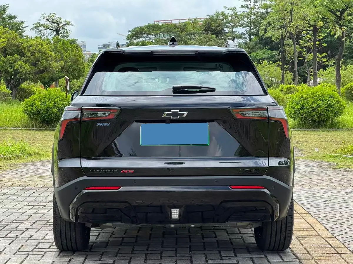 2024 Chevrolet EquinoxPlus 1.5T 180HP L4 2DHT PHEV 16.5KWH,autocango,china used car exporter,china ev exporter,chinese used car exporter,chinese used ev exporter