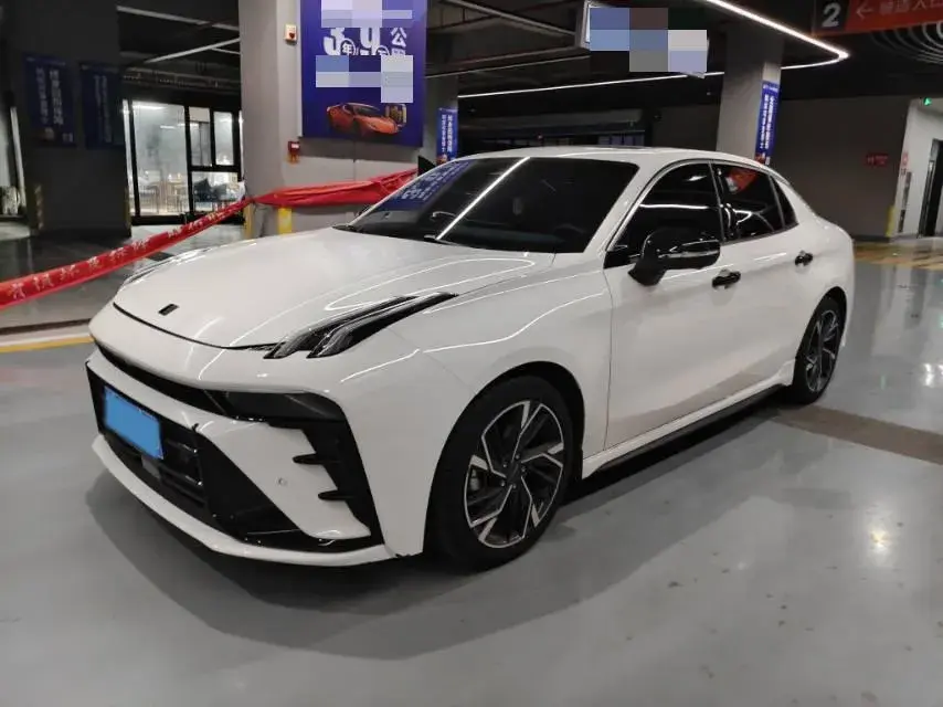 2025 LYNK&CO 03 1.5T 181HP L4 7DCT