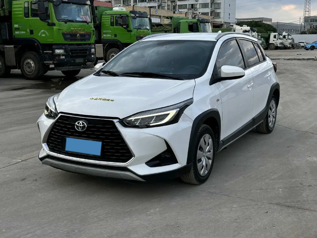 2019 Toyota Yaris L 1.5L 110HP L4 CVT