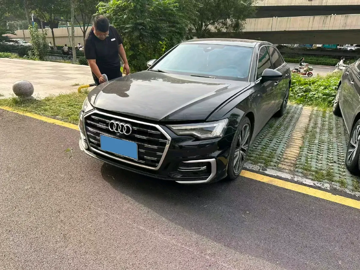 2023 Audi A6L 2.0T 245HP L4 7DCT