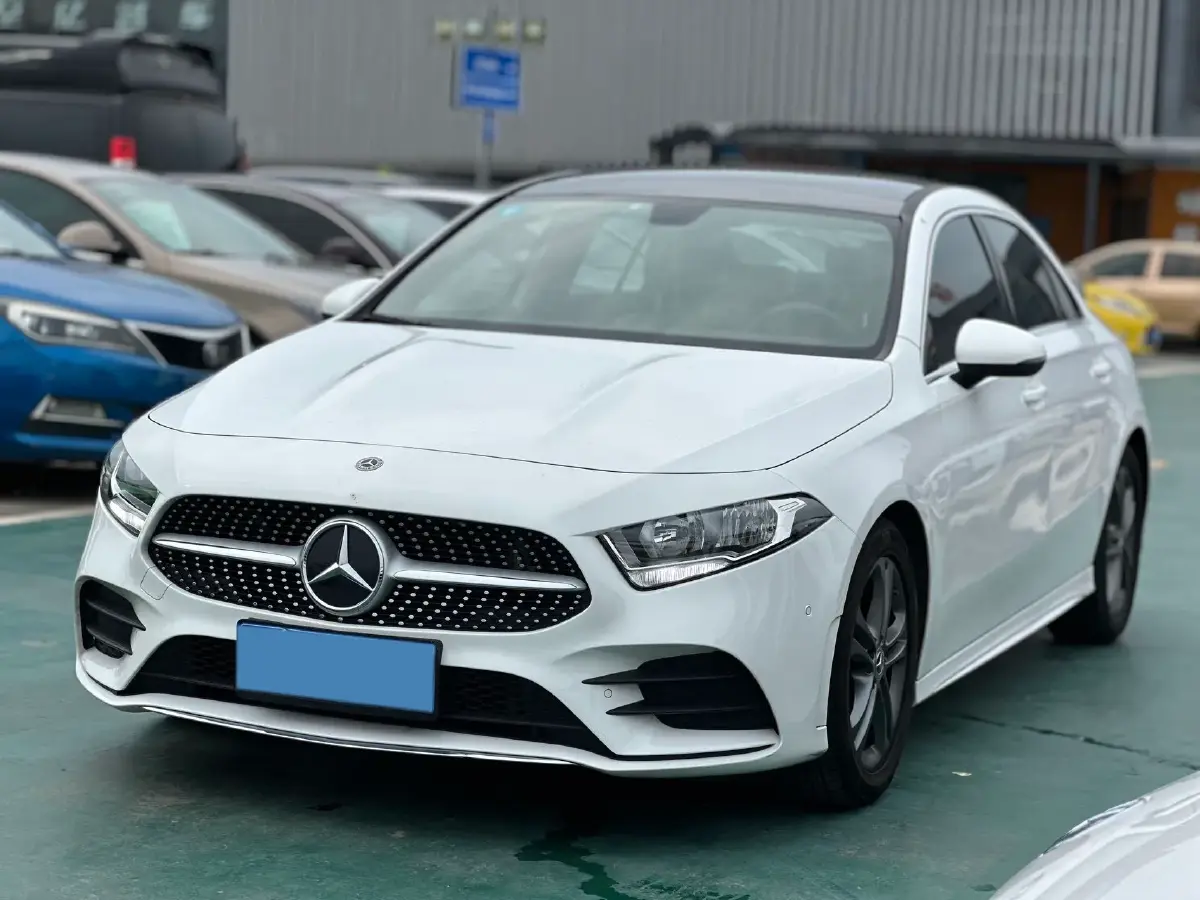 2020 Mercedes-Benz A Class 1.3T 136HP L4 7DCT