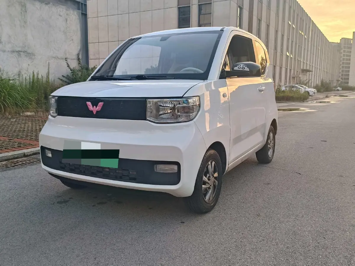 2021 WuLing Nano EV BEV 28KWH