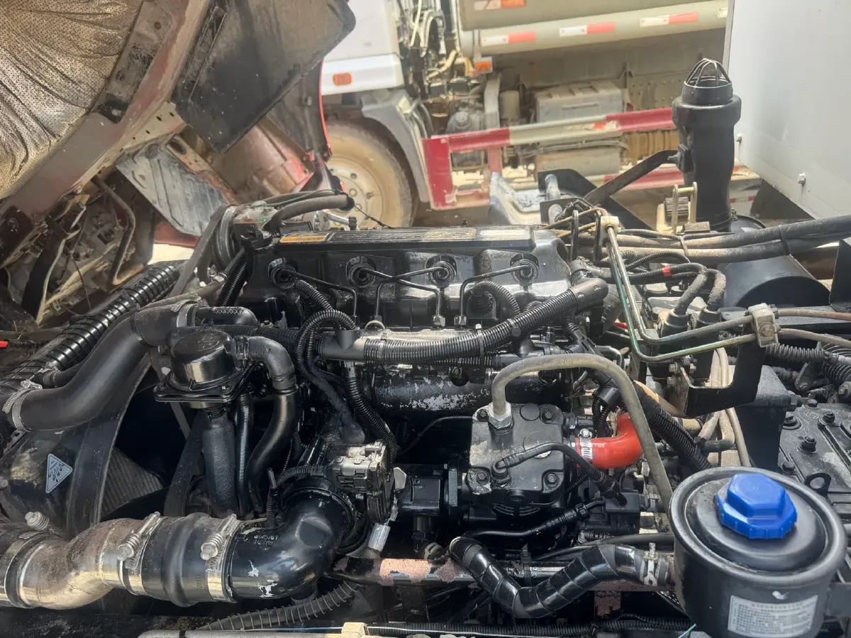 2018 DongFeng Aeolus AX4 1.6L 124HP L4 5MT,autocango,china used car exporter,china ev exporter,chinese used car exporter,chinese used ev exporter