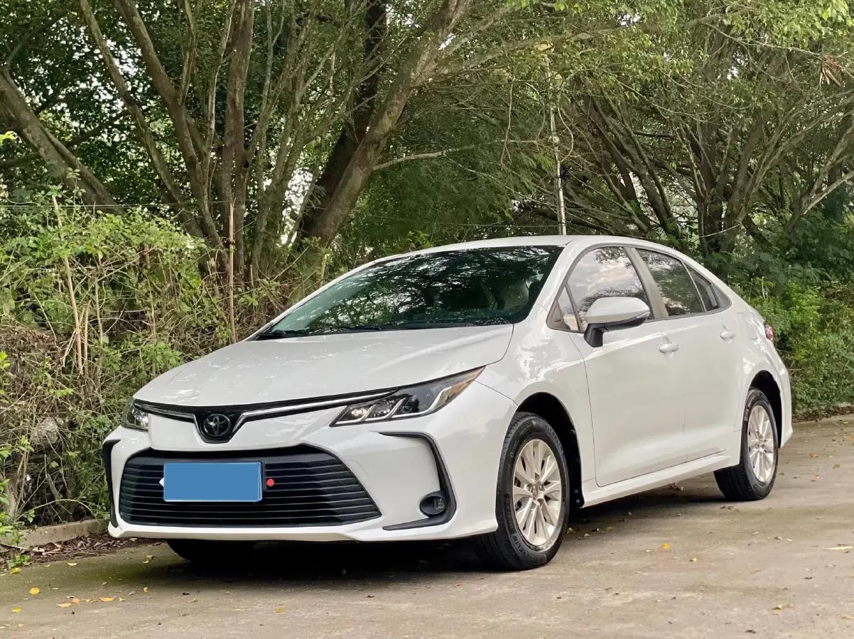 2021 Toyota Corolla 1.2T 116HP L4 CVT