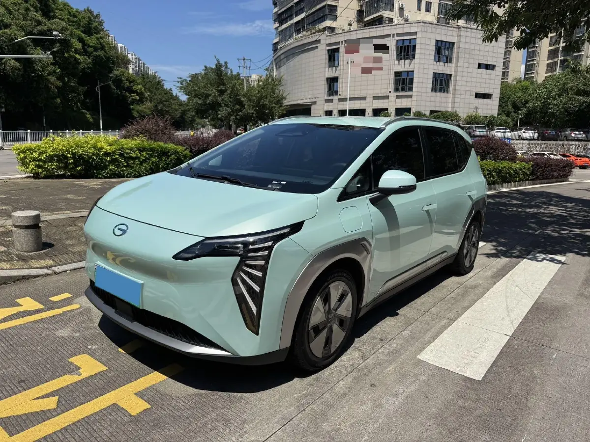 2023 Aion Y BEV 68.2KWH