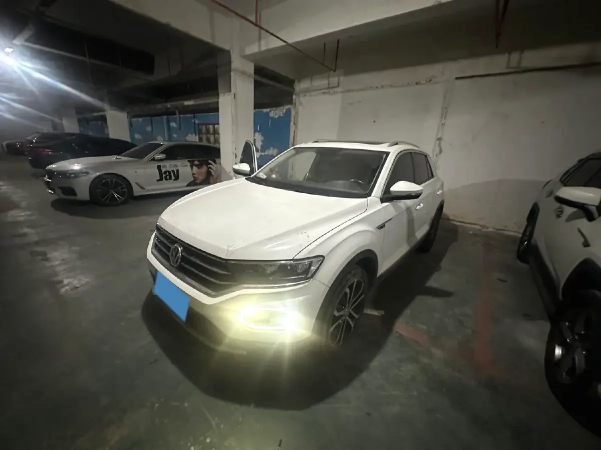 2019 Volkswagen T-Roc 1.4T 150HP L4 7DCT