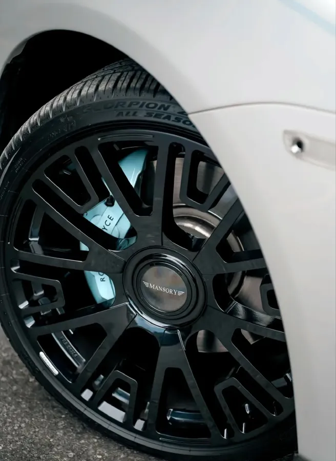 2018 Rolls-Royce Dawn 6.6T 571HP V12 8AT,autocango,china used car exporter,china ev exporter,chinese used car exporter,chinese used ev exporter