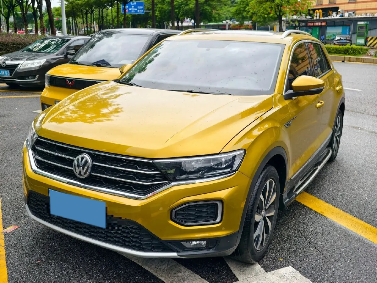 2018 Volkswagen T-Roc 1.4T 150HP L4 7DCT,autocango,china used car exporter,china ev exporter,chinese used car exporter,chinese used ev exporter