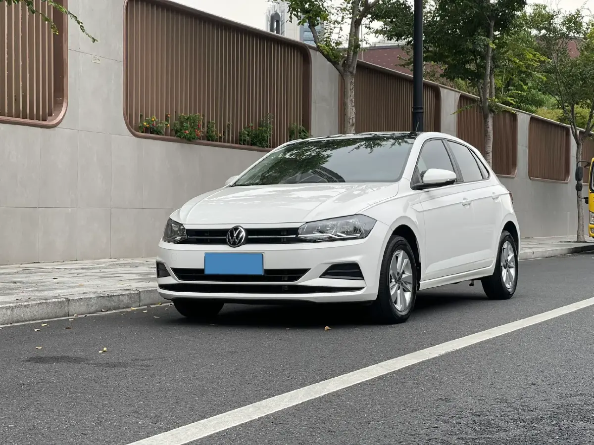 2021 Volkswagen Polo 1.5L 113HP L4 6AT