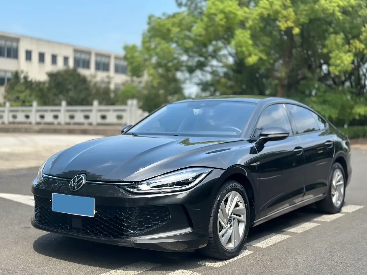 2022 Volkswagen Lamando 1.4T 150HP L4 7DCT