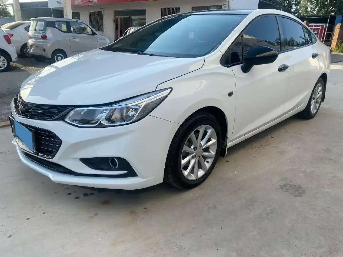 2018 Chevrolet Cruze 1.5L 114HP L4 6AT