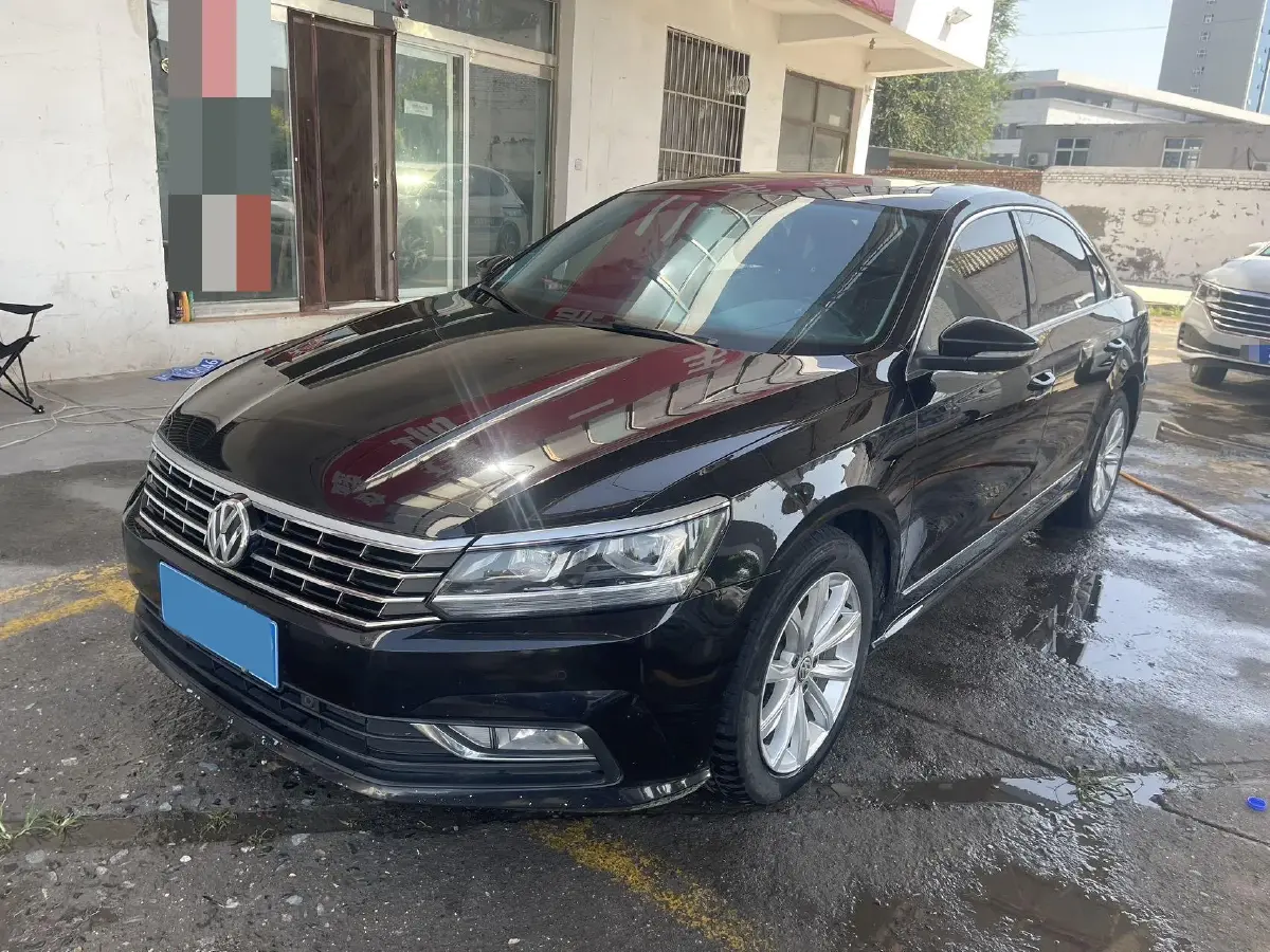 2017 Volkswagen Passat 1.8T 180HP L4 7DCT