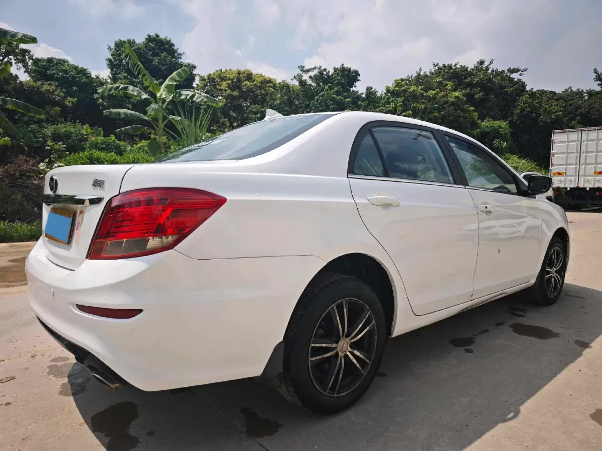 2018 BYD SuRui 1.5L 109HP L4 5MT,autocango,china used car exporter,china ev exporter,chinese used car exporter,chinese used ev exporter