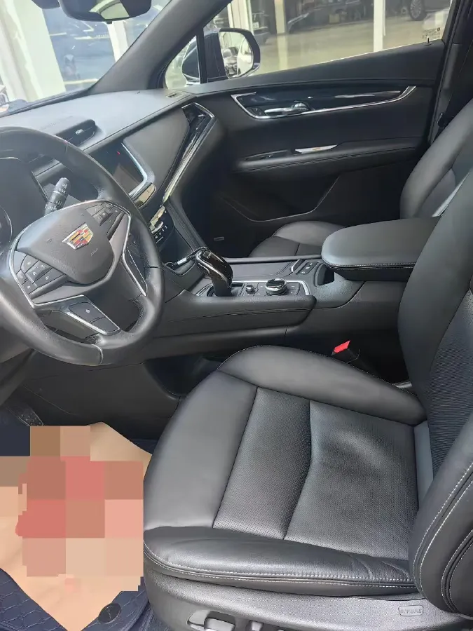 2020 Cadillac XT5 2.0T 237HP L4 9AT,autocango,china used car exporter,china ev exporter,chinese used car exporter,chinese used ev exporter