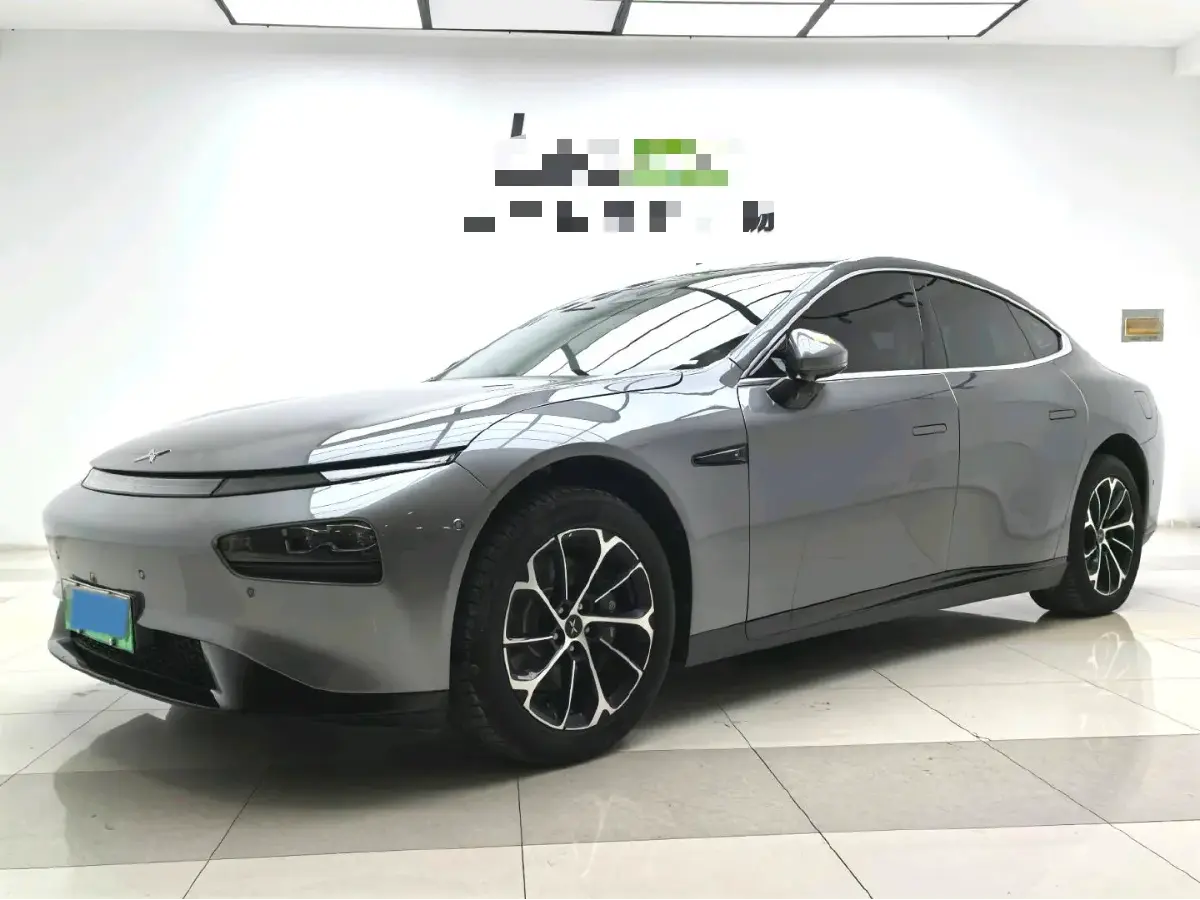 2022 Xpeng P7 BEV 77.9KWH