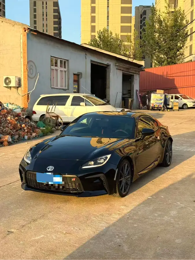 2022 Subaru BRZ 2.4L 234HP H4 6MT