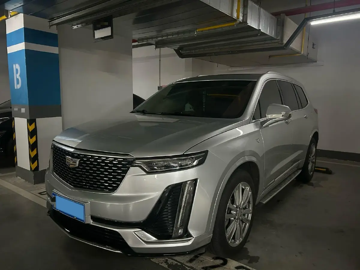2022 Cadillac XT6 2.0T 237HP L4 9AT