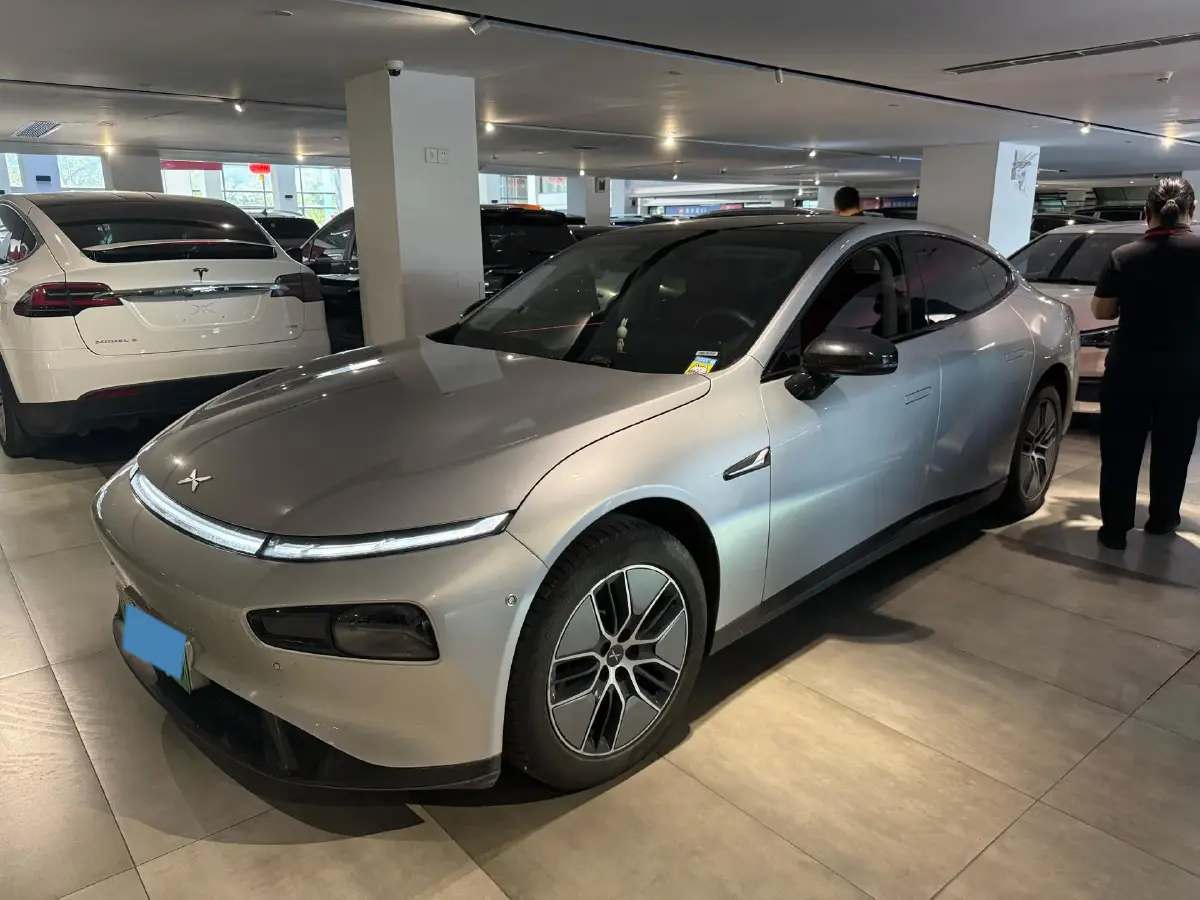 2023 Xpeng P7 BEV 86.2KWH