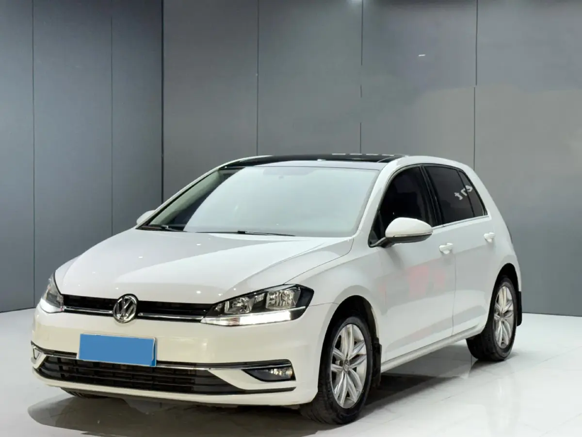 2018 Volkswagen Golf 1.6L 110HP L4 6AT