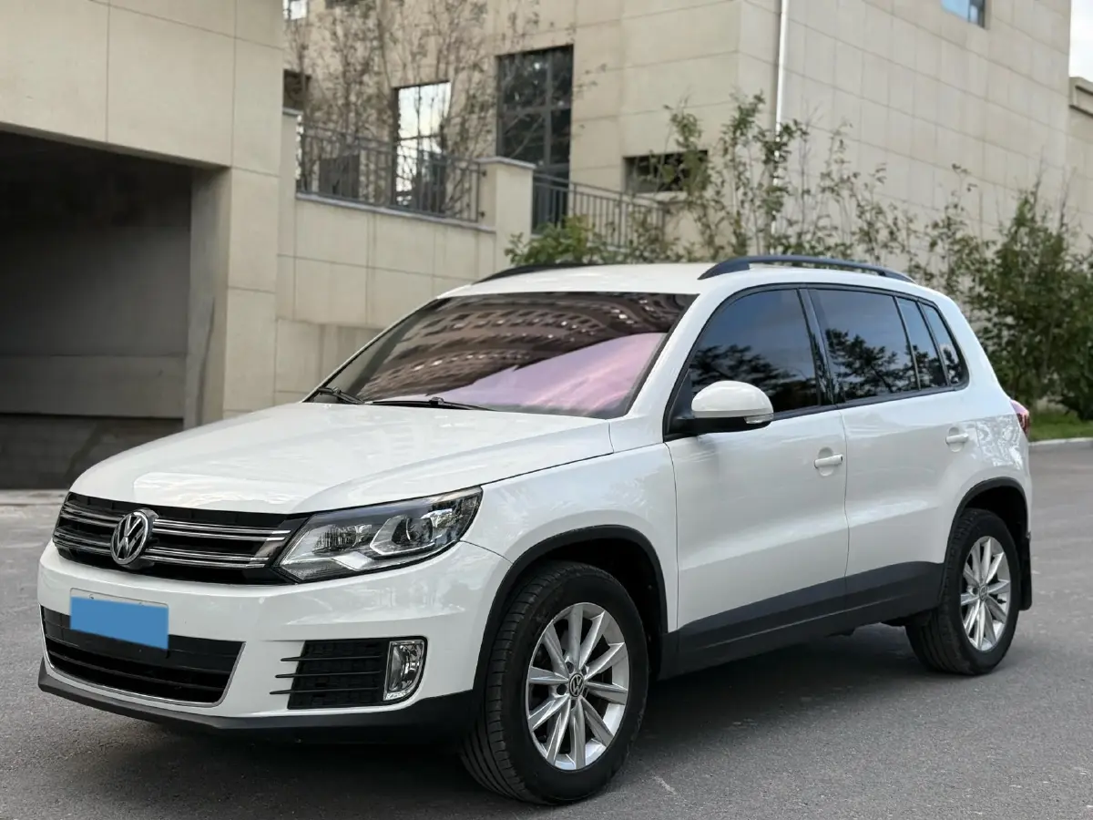 2016 Volkswagen Tiguan 1.4T 150HP L4 6DCT