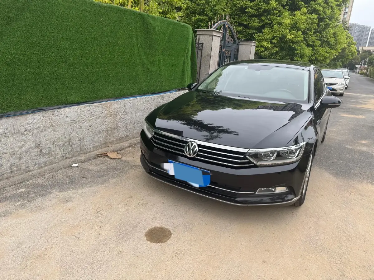 2017 Volkswagen Magotan 1.8T 180HP L4 7DCT