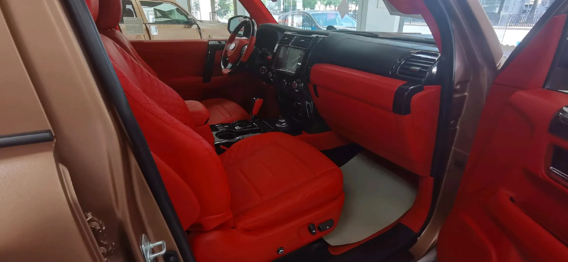 2018 George Patton XT 3.6L 290HP V6 5AT,autocango,china used car exporter,china ev exporter,chinese used car exporter,chinese used ev exporter