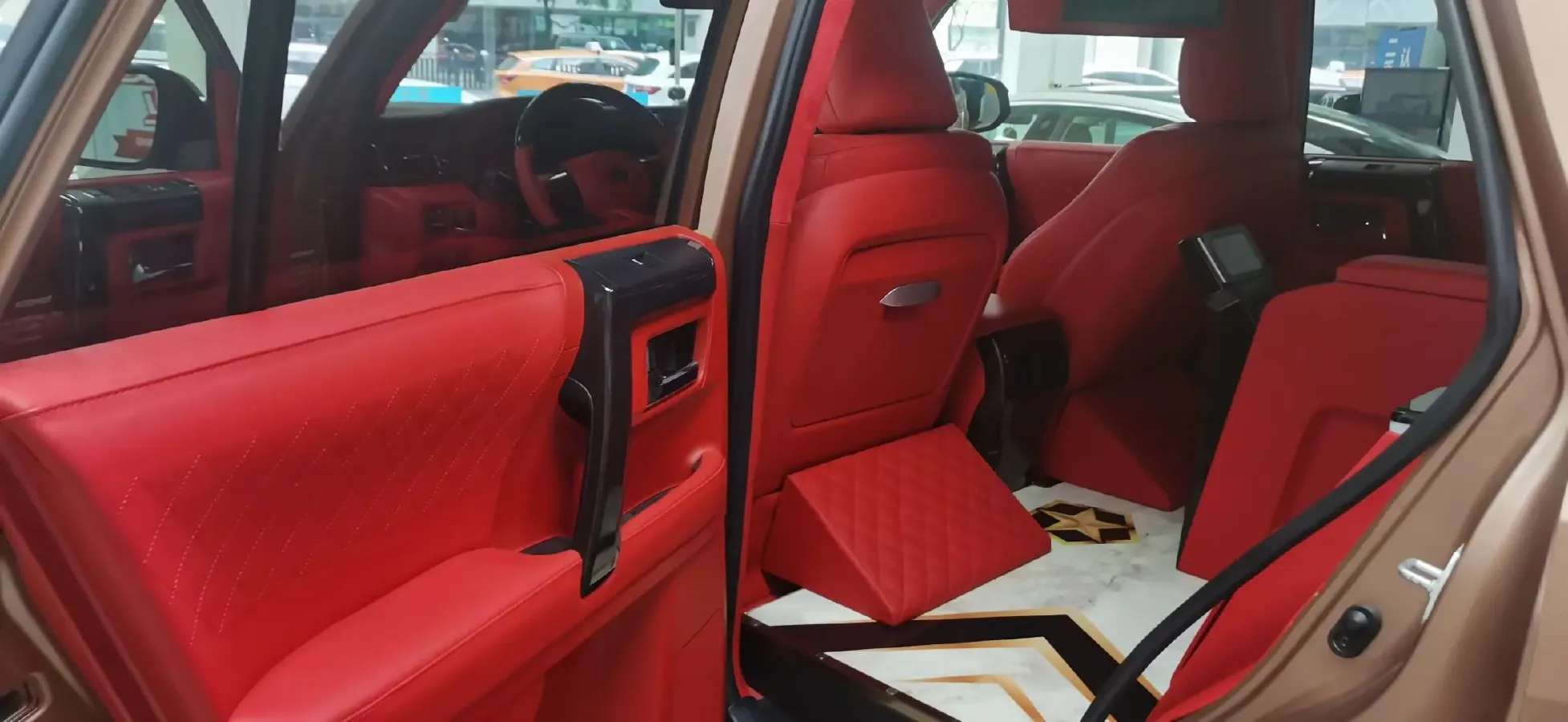 2018 George Patton XT 3.6L 290HP V6 5AT,autocango,china used car exporter,china ev exporter,chinese used car exporter,chinese used ev exporter